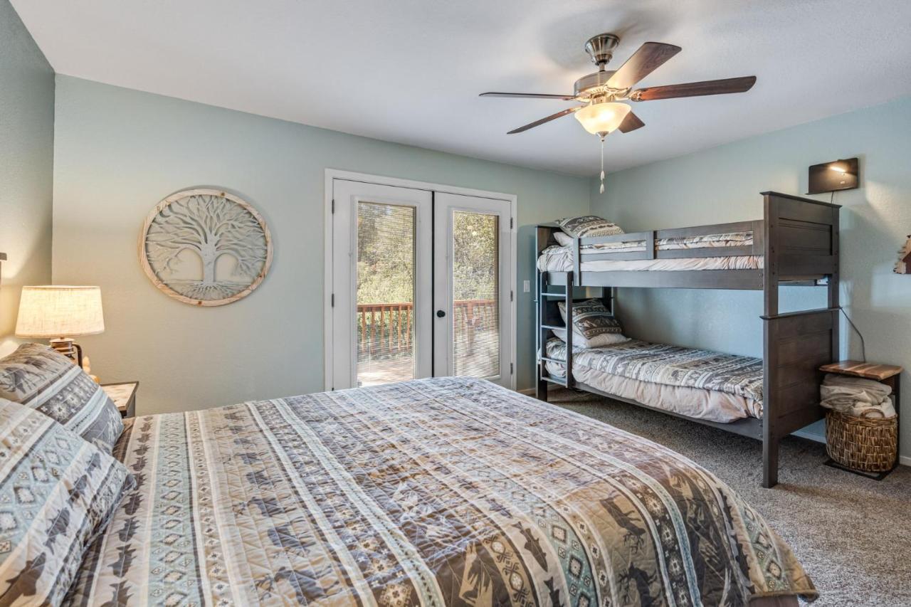 The Nut House - Lovely With Hot Tub * Groveland